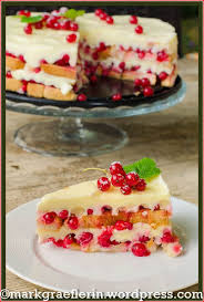 Juni, also der johannistag, ist ein wichtiges datum im garten. Zum Johannistag Ein Kuchen Ohne Backen No Bake Zwieback Pudding Torte Mit Gutedel Aus Dem Markgraflerland Kuchen Ohne Backen Kuchen Und Torten Rezepte Zwieback Kuchen