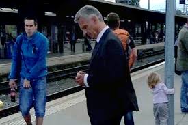 images?q=tbn:ANd9GcRvKyrzEI2p_3fv3VVJUg6