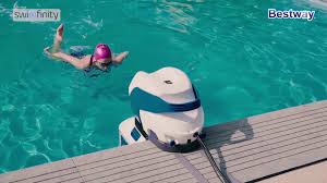 Bestway Swimfinity Grenzenlose Schwimmfitness Im Eigenen Pool Youtube