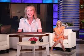 Explore chelsea handler tour schedules, latest setlist, videos, and more on livenation.com. Chelsea Handler Returns To Guest Host Thursday S Ellen Degeneres Show Chats With Robin Wright Fortune Feimster Watch Now