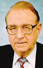 School board proceeds with reconfiguration vote