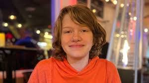 Gwen Gates's Instagram, Twitter & Facebook