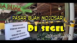 Lambang kesuburan dan kemakmuran terdapat dalam ragam hias.ini aku bingung jawabannya antara padi dan kapas atau flora yg bener, soalnya ragam hias … juga. Pasar Buah Mojosari Disegel Dipasang Garis Police Line Ada Apa Youtube