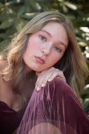 Emily Scimeca's Instagram, Twitter & Facebook