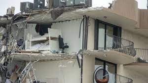El derrumbe del edificio de doce plantas entre las calles 88 y collins avenue en surfside provocó un desde miami confirman que en ese edificio vivían argentinos, quienes son buscados entre los. Pebrkf181yzdim
