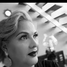 Lillian Mora's Instagram, Twitter & Facebook