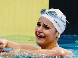 Australian kaylee mckeown broke american regan smith's world record in the 100m backstroke, clocking 57.45 seconds to win her olympic trials on sunday. Australia S Kaylee Mckeown 19 Smashes Women S 100m Backstroke World Record Swimming News