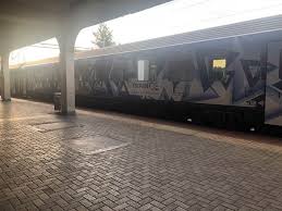 Maybe you would like to learn more about one of these? A8hna Larisa Se 2 Wres Kai 29 Lepta Ayto Einai To Treno Poy Meiwnei Tis Apostaseis Pics Video