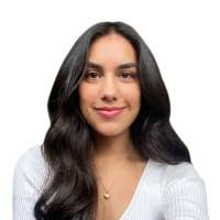 900+ perfiles de «Canepa»