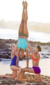 901b0690bba57f7f54e625d9d151100f Jpg 280 479 Acro Yoga Poses 3 Person Yoga Poses Partner Yoga Poses