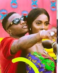 Pov your female artist 🤤 Yall rate 🥹 Repost and tag me #artisticchizzy