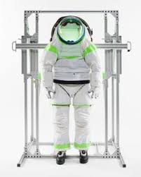 Weitere ideen zu raumanzug, anzug, astronauten. 30 Raumanzuge Ideen Raumanzug Anzug Astronauten