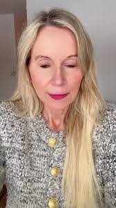 Amanda Gawron's Instagram, Twitter & Facebook