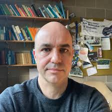 Marine microbes in a changing climate