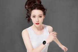 皇崗口岸（huanggang port of entry），位於中國廣東省深圳市福田區福田街道皇城社區，接連對岸的香港落馬洲管制站。 使用皇崗口岸往返香港及內地的旅客人數甚多，在陸路口岸中僅次於羅湖口岸，目前是唯一每天24小時. è¿ªä¸½çƒ­å·´å'å±•è‡³ä»Šæ²¡æœ‰ä¹°æˆ¿å­ 9å¹´ä¸€ç›´ä½é…'åº— æœ‰å§æ–°é—»