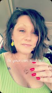 Be your own nail tech