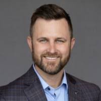 Tara Runion's Instagram, Twitter & Facebook