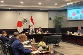 Jun 12, 2021 · تجمع آلاف المتظاهرين، السبت، خارج المركز الإعلامي الدولي لقمة مجموعة g7 في إنجلترا للاحتجاج على سياسات الدول في مجال تغير المناخ ومجموعة متنوعة من القضايا الأخرى. A1vtd2vbwdelmm