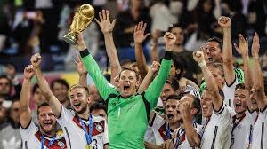 Deshalb dürfen die spieler der deutschen nationalmannschaft mit vier sternen auf dem trikot zur wm 2018 auflaufen. Nach Dem Dfb Aus Von Muller Hummels Und Boateng Diese Weltmeister Von 2014 Sind Noch Im Kader Sportbuzzer De