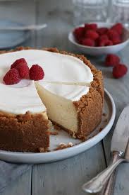 American Cheesecake Mit Schmand Topping Bake To The Roots Rezept Einfacher Nachtisch Kuchen Und Torten Backen