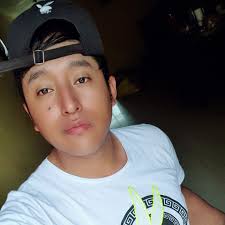 Un hombre tenía que elegir entre su madre y su esposa