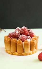 Recette Tartelettes De Cigarettes Russes Delacre A La Rose Et Aux Framboises 750g Recette Framboise Dessert Mini Tarte