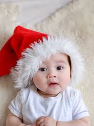 Mulai menghitung hari perkiraan lahir sang buah hati? 40 Nama Bayi Laki Laki Yang Terinspirasi Dari Natal Kumparan Com