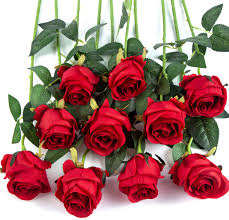Brides want an amazing wedding flowers that doesn't break the bank. Amazon Com Flojery 10pcs Artificial Rose Flowers Long Stem Fake Silk Roses For Diy Wedding Bouquet Table Centerpiece Home Decor Red Home Kitchen