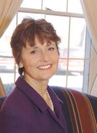 Faye Timmons's Instagram, Twitter & Facebook