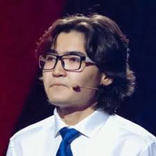 Two years ago to the day, I accepted my first internship with SpaceX (and  first internship at all!) Since then, I've spent over a year with the  company, across 4 separate internship