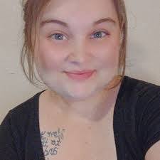 Dawn Bradshaw's Instagram, Twitter & Facebook