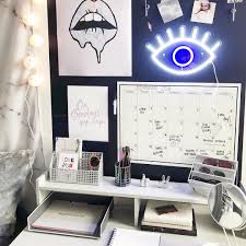 26 Dorm Room Organization Storage Tips Extra Space Storage