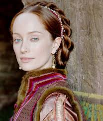 the borgias tv series showtime 2011 2013 lotte verbeek as giulia farnese the borgias historical hairstyles renaissance fashion