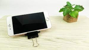 This can be purchased at most craft stores, and is easy to. 4 Easy Ways To Make A Phone Stand Wikihow