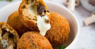Boulettes De Risotto Arancini Au Mont D Or Recette En 2020 Alimentation Curry De Lentilles Recette Lentilles Corail