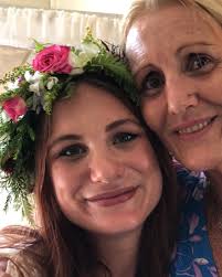 Jo Carey (@joeysnest) • Instagram photos and videos