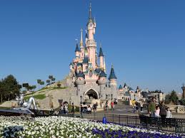 Disneyland paris is a theme park which is a part of disneyland paris. Paris Disneyland To Turn Into Covid Vaccinodrome The Independent