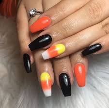 See more ideas about halloween nails, nails, halloween nail art. 75 Cool And Easy Halloween Nail Ideas You Are Bound To Try Koees Blog Halloween Nails Easy Halloween Acrylic Nails Cute Halloween Nails