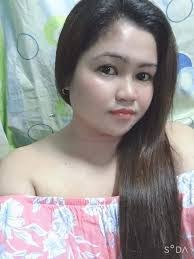 Aimee Salvador's Instagram, Twitter & Facebook