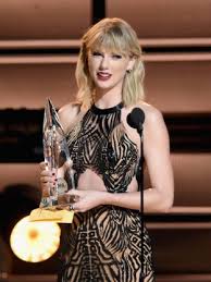 Her narrative songwriting, which often takes inspiration from her personal life. Taylor Swift Gilan High Jewellery Istanbul