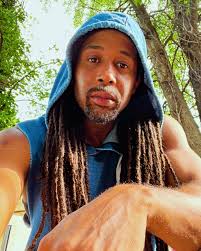 Derrick Snowden (@dvalued1) • Instagram photos and videos