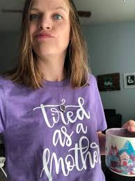 Nice shirt i need one n walk through the mall good stress relief 😄