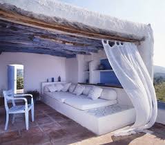 A mediterranean climate requires you to embrace extremes. Decor Pools Greek House Patio Decor Object Your Daily Dose Of Best Home Decorating Ideas Interior Design Inspiration