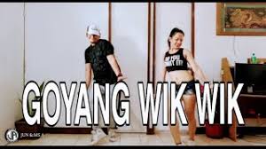 Wynne aqila (@wynneaqila) telah membuat video pendek di tiktok dengan musik goyang santuy. Goyang Wik Wik L Remix L Dj Rowel L Danceworkout Youtube