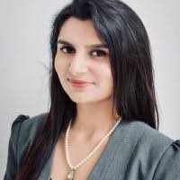 Maitreyee Kulkarni's Instagram, Twitter & Facebook