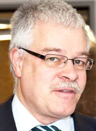 Jahresbericht 2011/2012 Fakultät efi