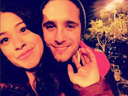 Diego boneta est libéré de scream queens et va passer dans jane the virgin. Scream Queens Diego Boneta Is Lined Up For Jane The Virgin Season Two Guest Role