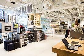 写真18 59 店内初公開 カフェ併設 売り場面積3倍 新しい無印良品渋谷西武は カスタマイズ がキーワード 小売店舗設計 店舗デザイン 店舗設計