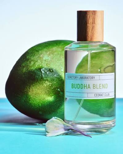 A different side of summer.​ Buddha Blend softens vibrant yuzu and lemon  with creamy vanilla, velvet orchid and roasted tonka bean, creating a  fragrance that feels like sunlight settling on warm skin.​ ​ #