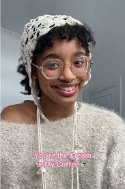 Annette Welsh's Instagram, Twitter & Facebook